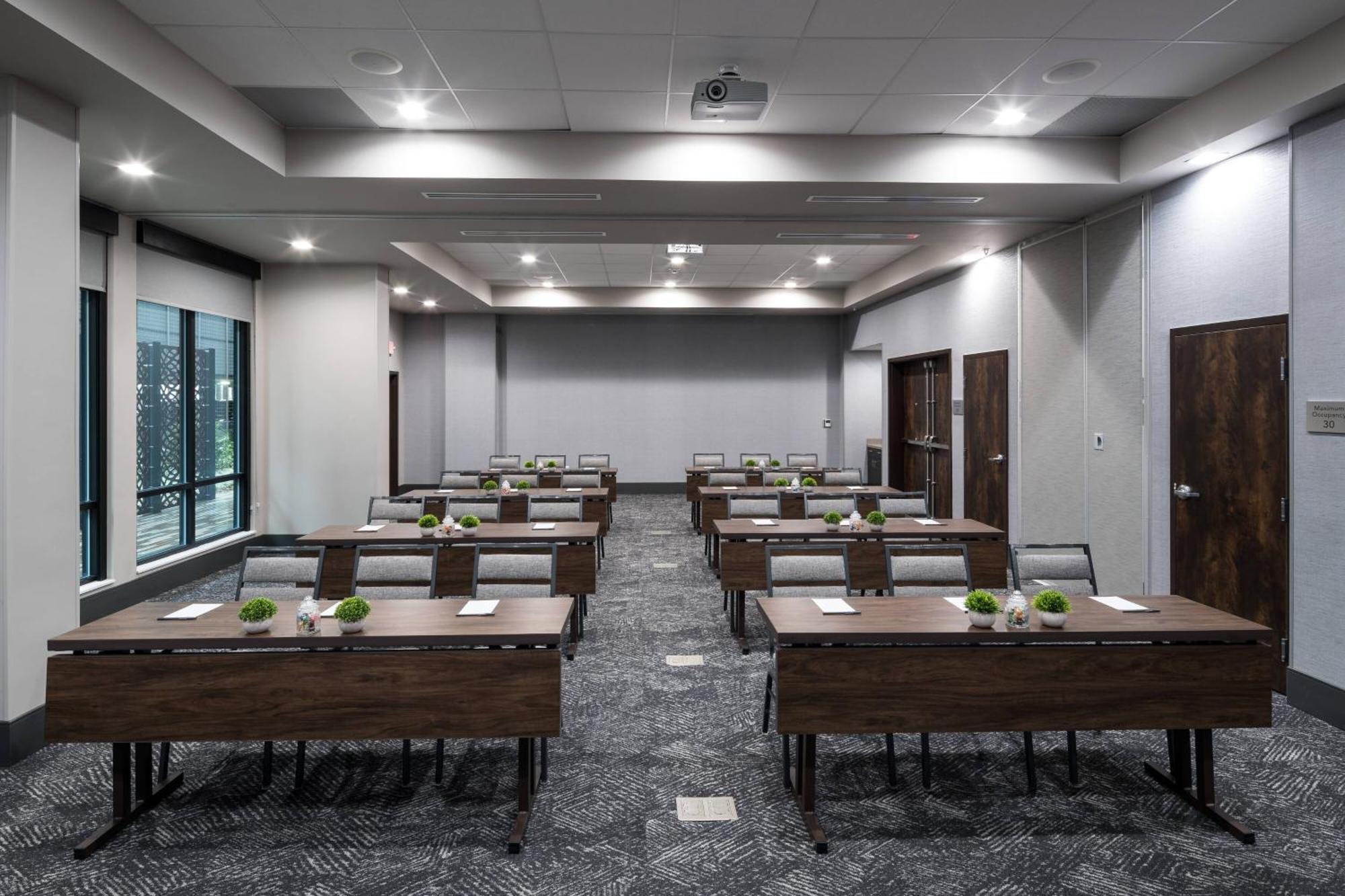Hotel Courtyard By Marriott Heights/i-10 3*